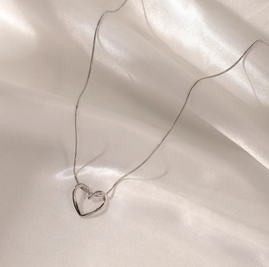 eternal heart necklace